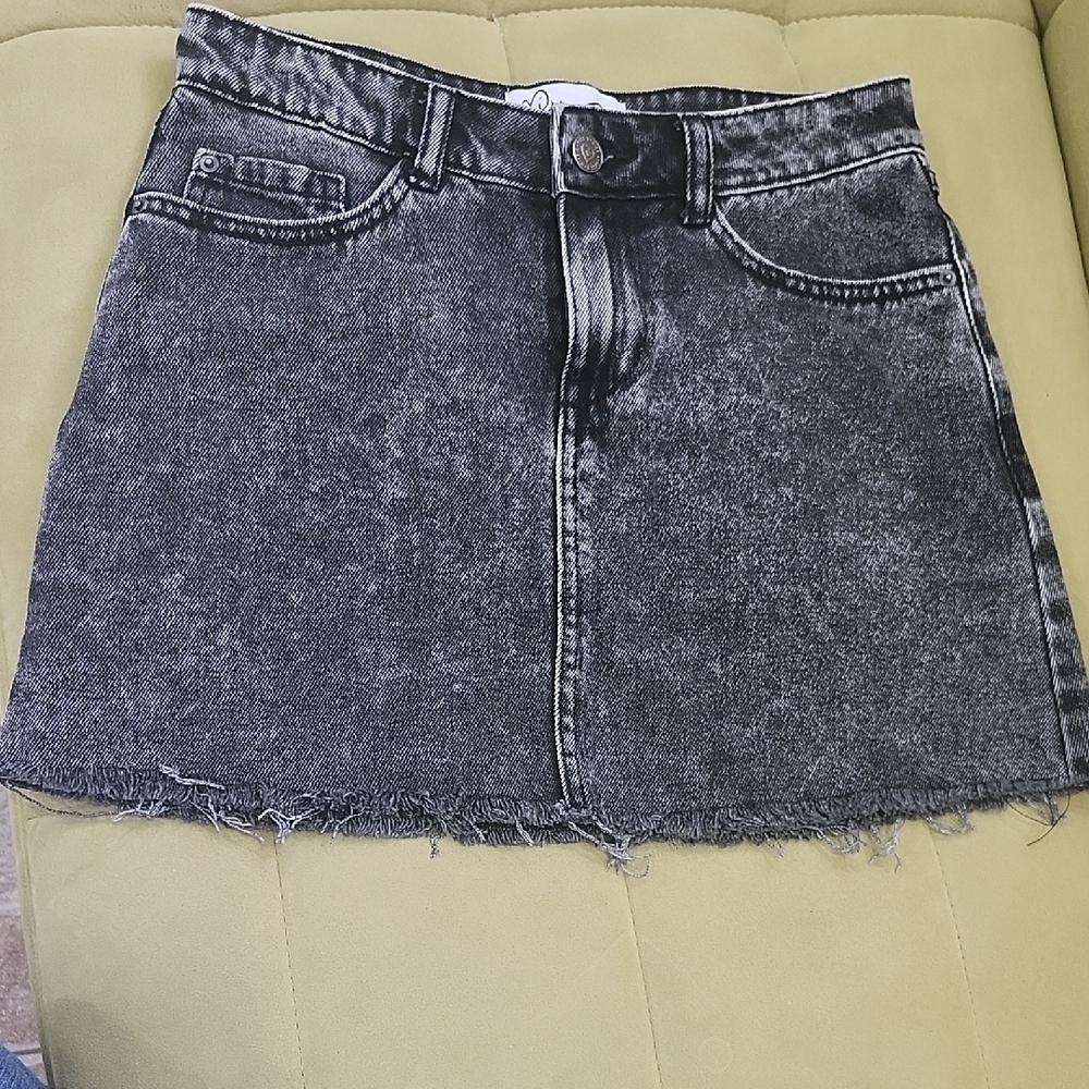 Gray and Black Mini Skirt Casual Night Out